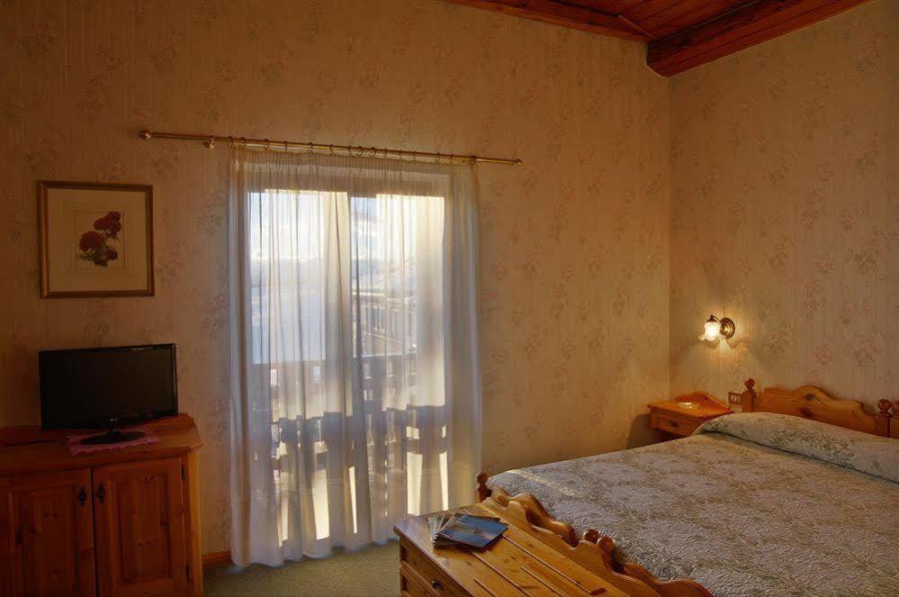 Rutzer Ristorante & Panoramic Hotel 3*